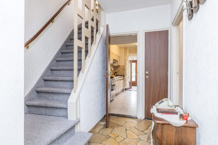 Photo 3 of Burg. Kampsstraat 12