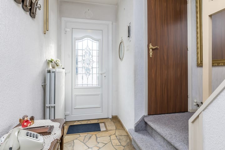 Photo 4 of Burg. Kampsstraat 12