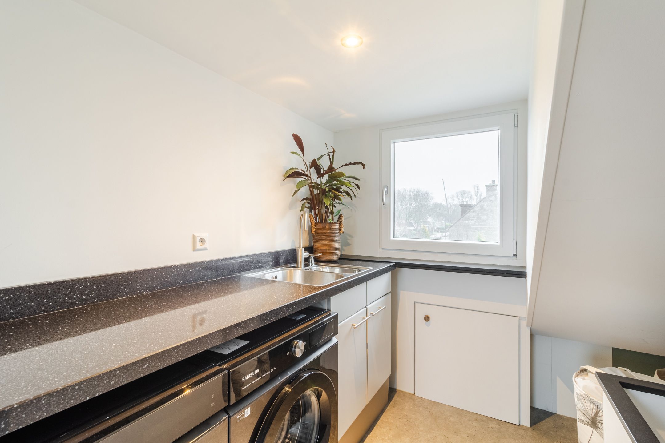 Photo 24 of Lodesteijnstraat 19