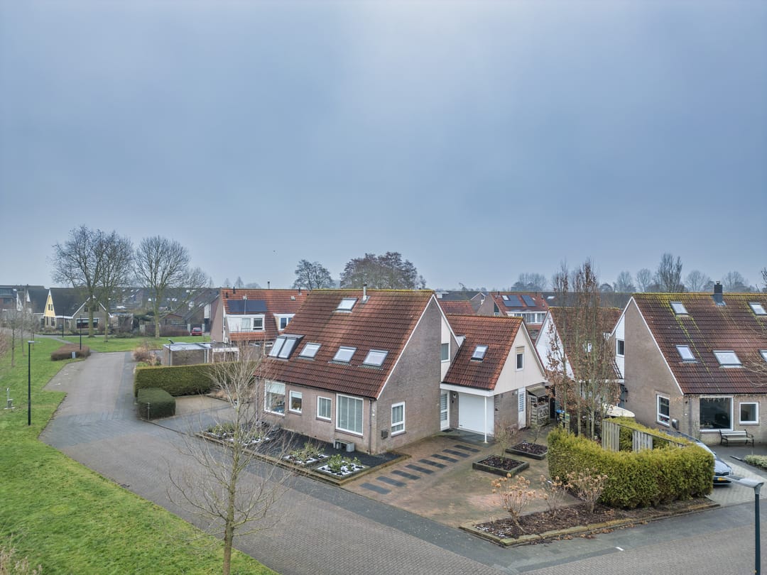 Foto 1 van Essenburg 16
