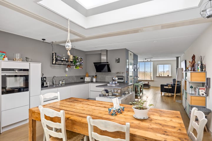 Foto 12 van Essenburg 16