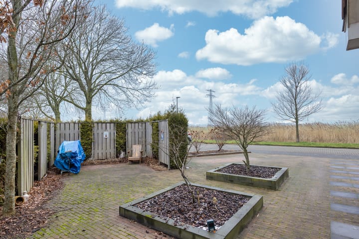 Foto 34 van Essenburg 16