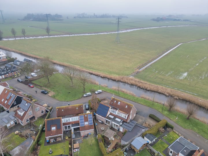 Foto 43 van Essenburg 16