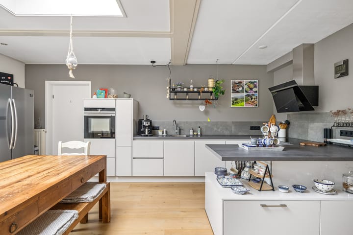 Foto 11 van Essenburg 16