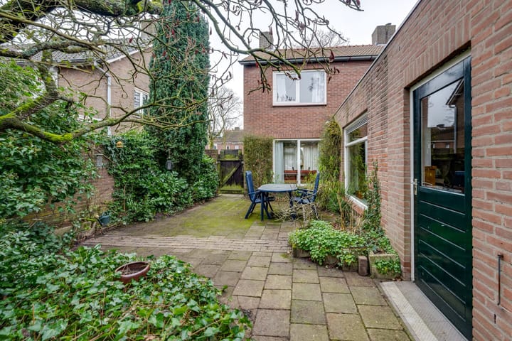 Foto 46 van Margrietstraat 7