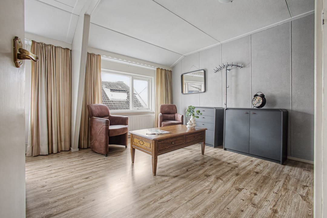 Photo 26 of Huijssenstraat 6