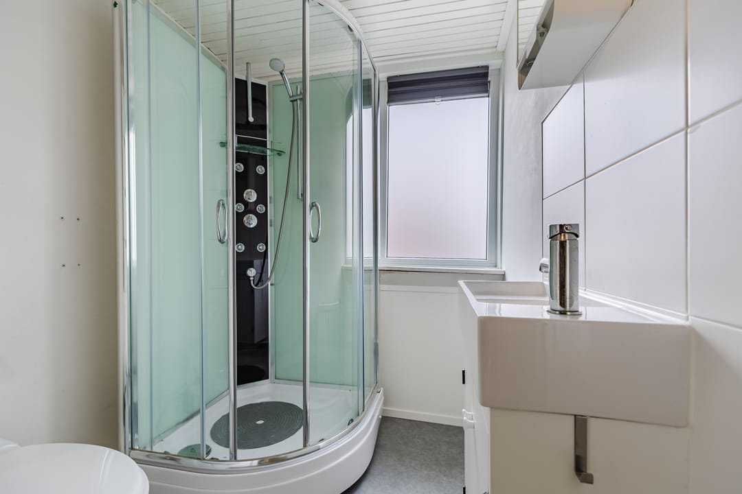 Photo 28 of Domela Nieuwenhuisstraat 30