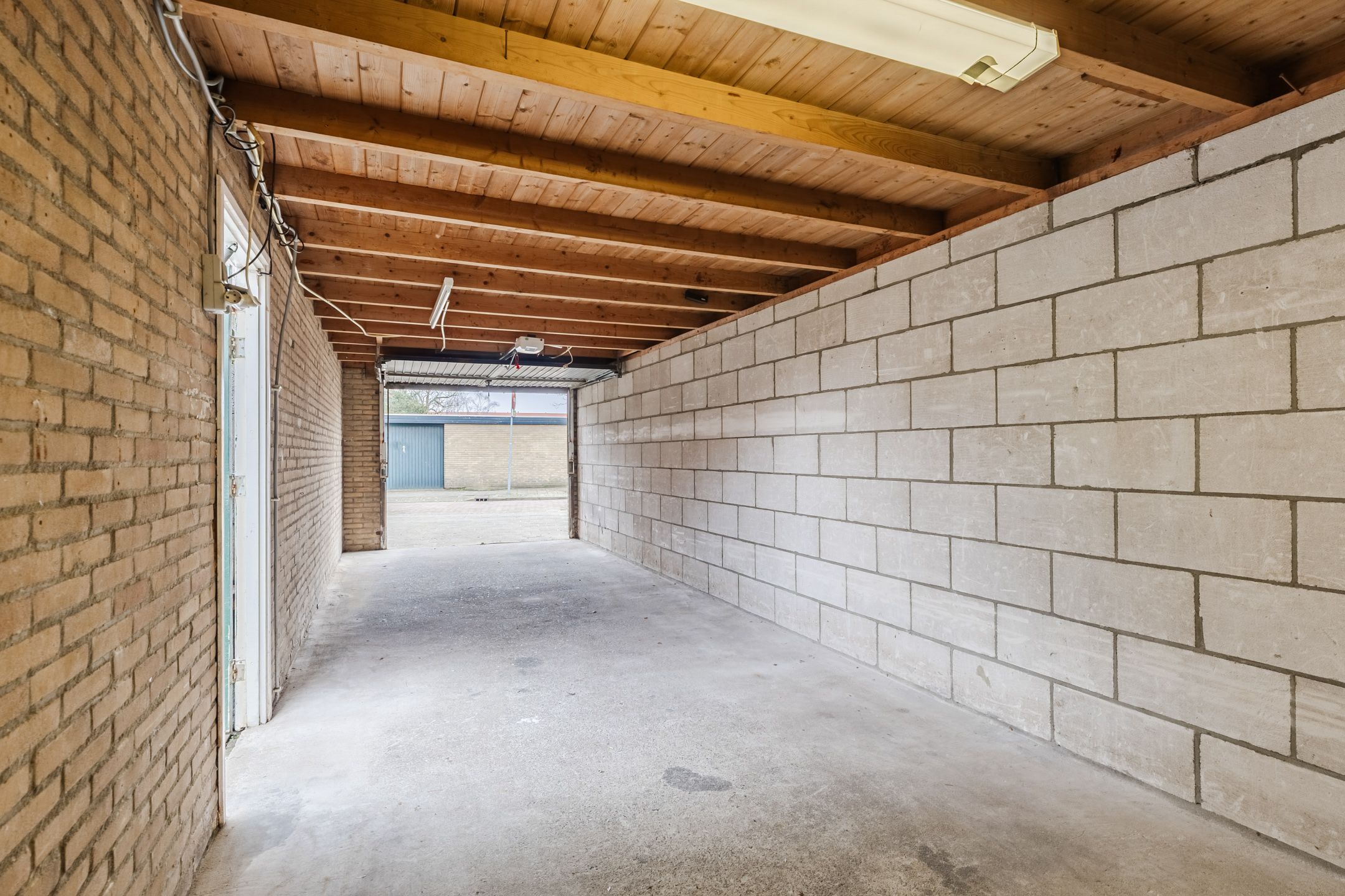 Photo 39 of Domela Nieuwenhuisstraat 30