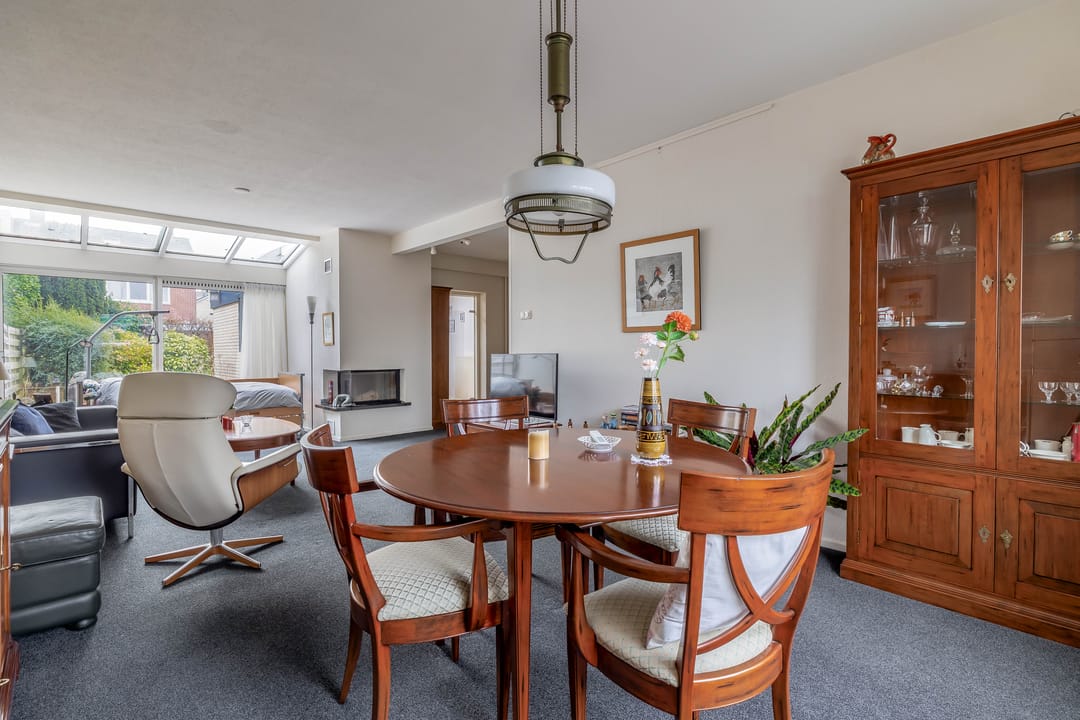 Foto 2 van Meester Neuteboomstraat 58