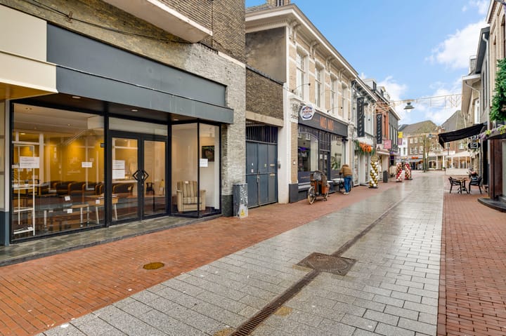 Hoogstraat 10, Weert