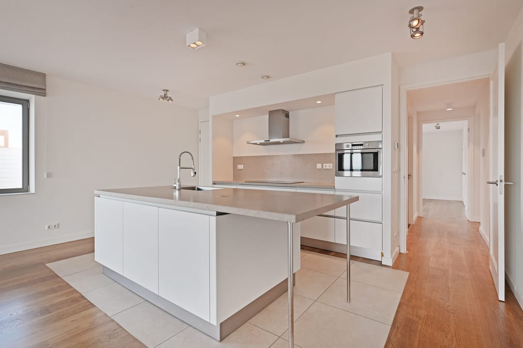 Foto 2 van Dr. Lelykade 50