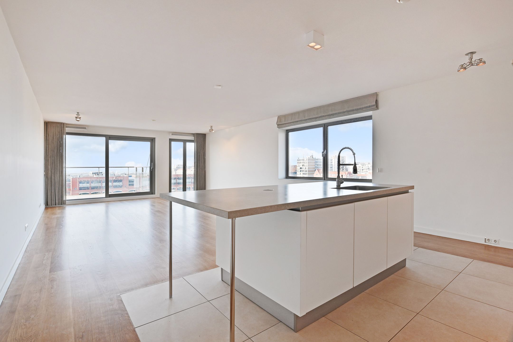 Foto 9 van Dr. Lelykade 50