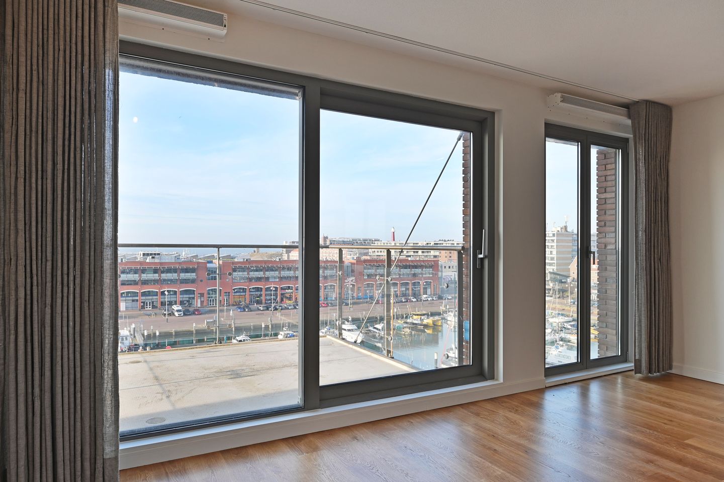 Foto 14 van Dr. Lelykade 50