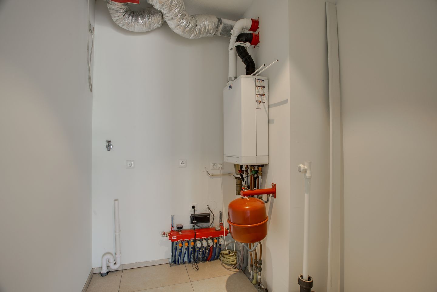 Foto 25 van Dr. Lelykade 50