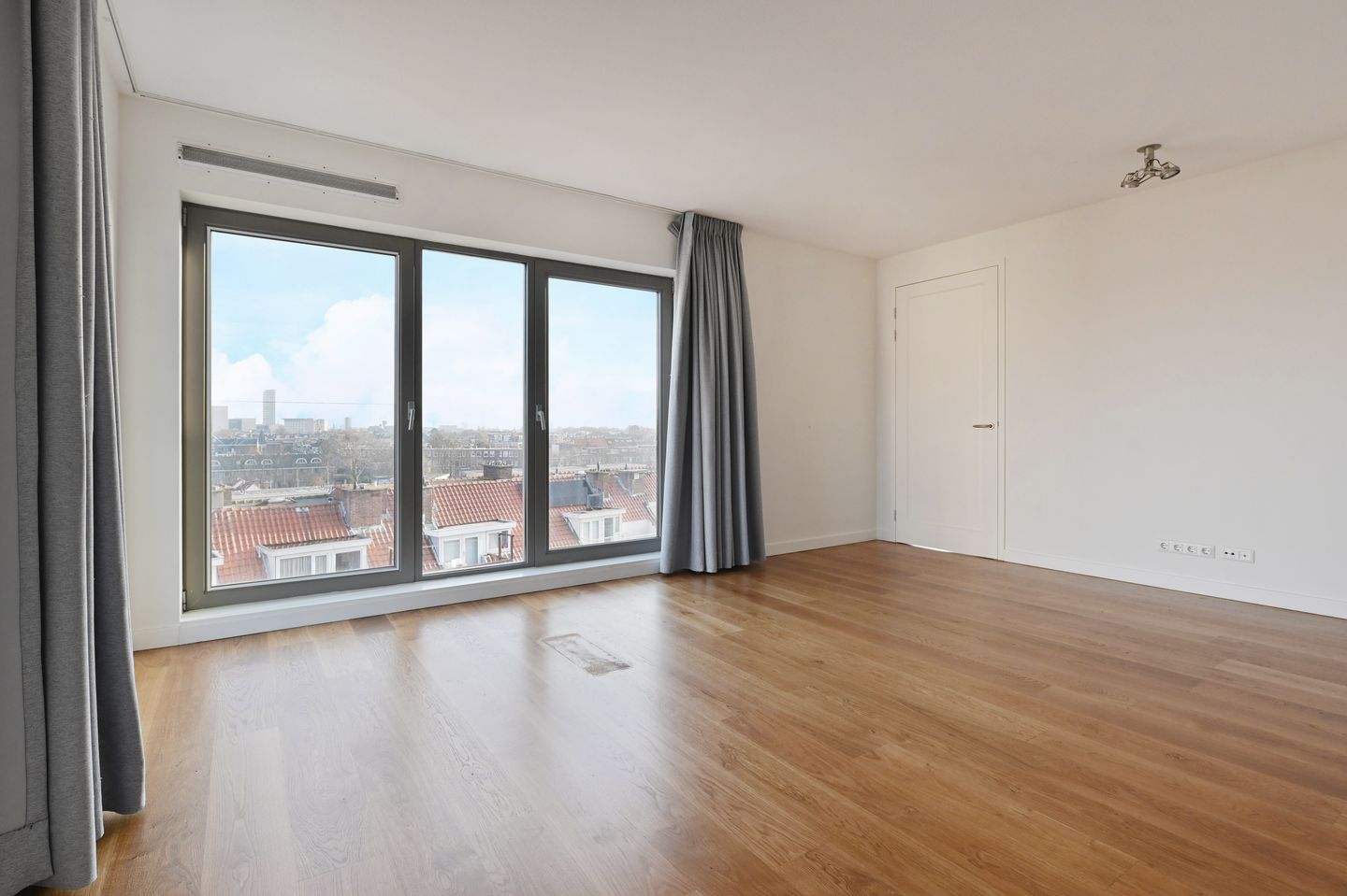 Foto 35 van Dr. Lelykade 50