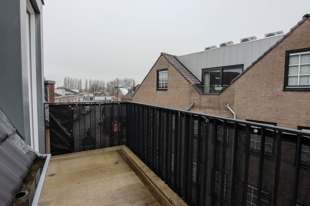 Photo 16 of Achterstraat 6