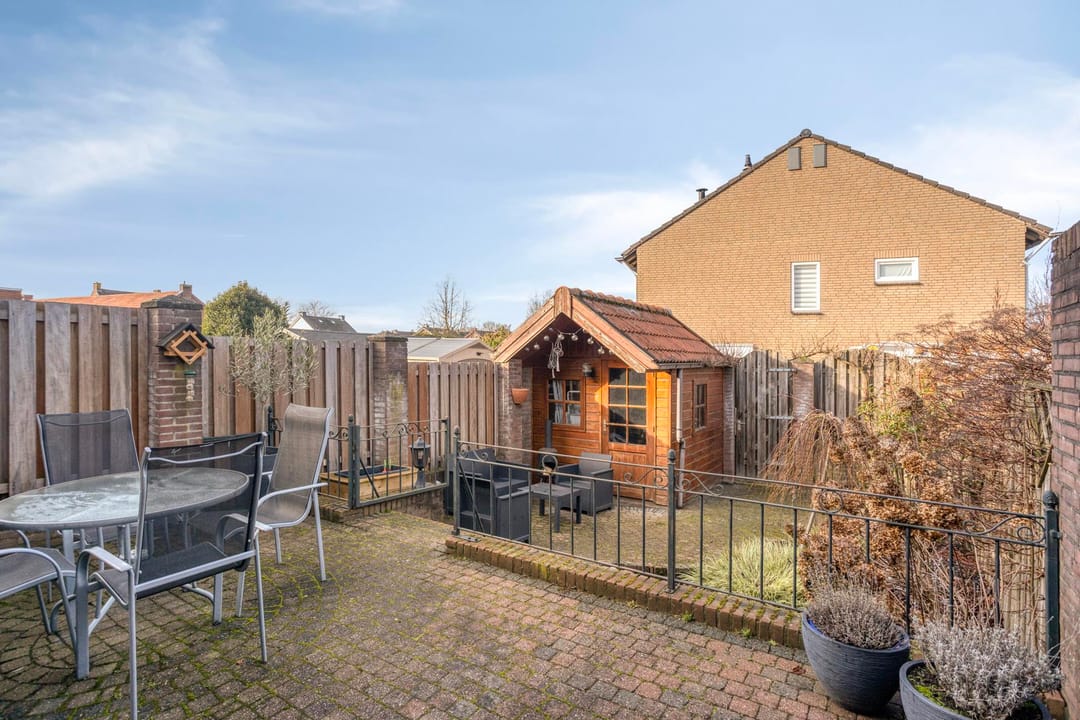 Photo 26 of Beatrixstraat 19