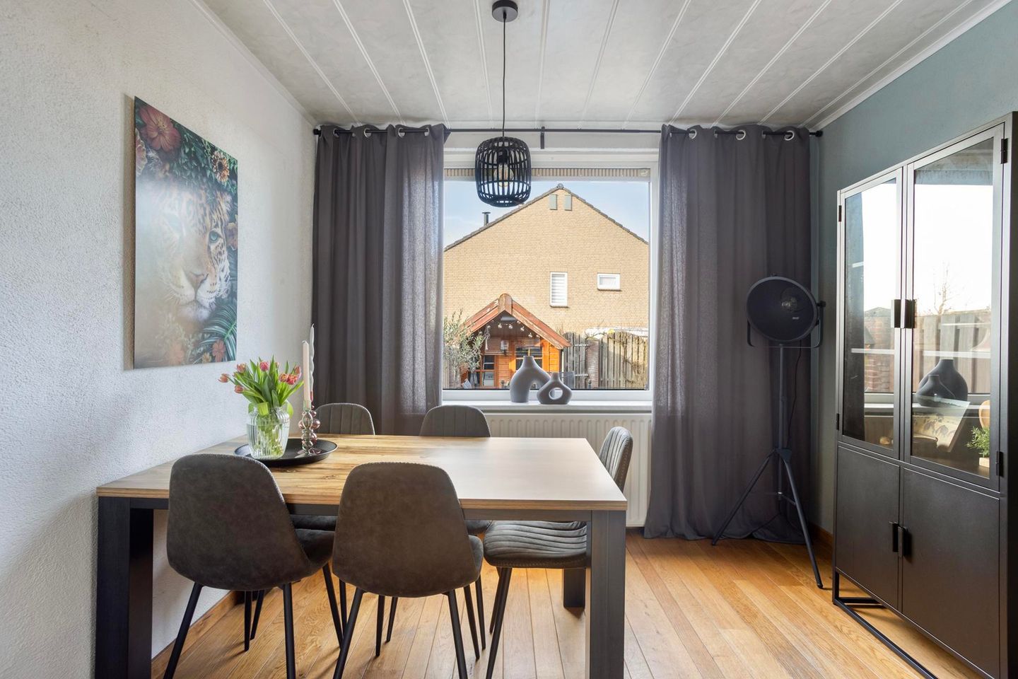 Photo 10 of Beatrixstraat 19