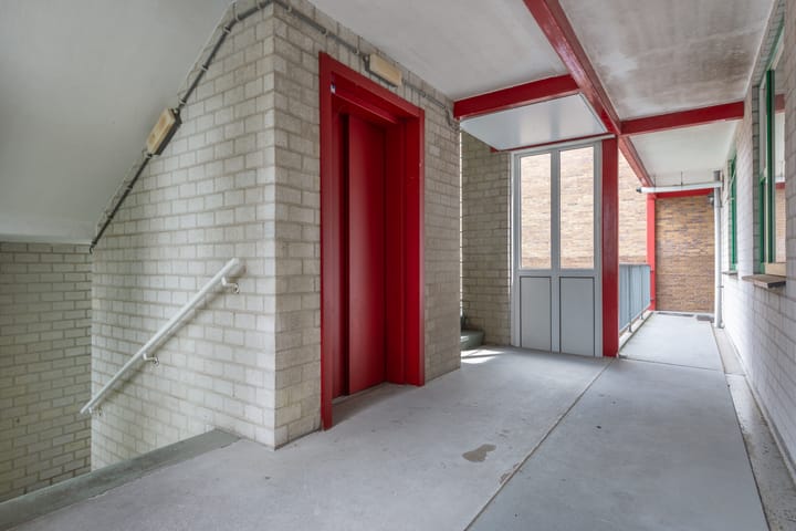 Appartement te koop: Wilhelminaplantsoen 11A, Bussum