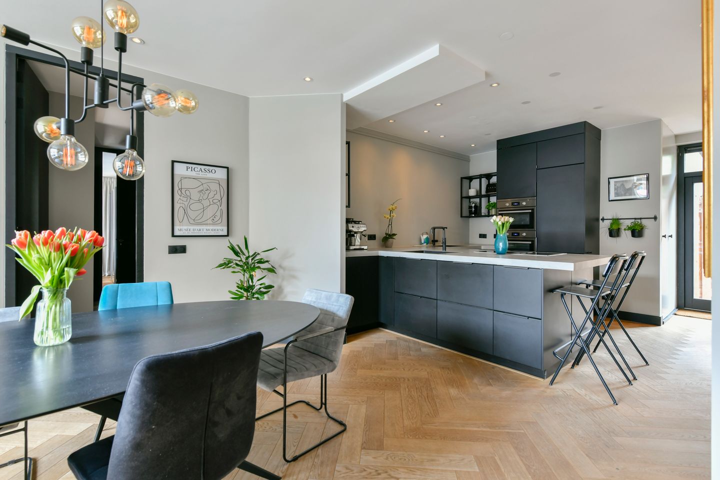 Foto 10 van Woestduinstraat 17-H