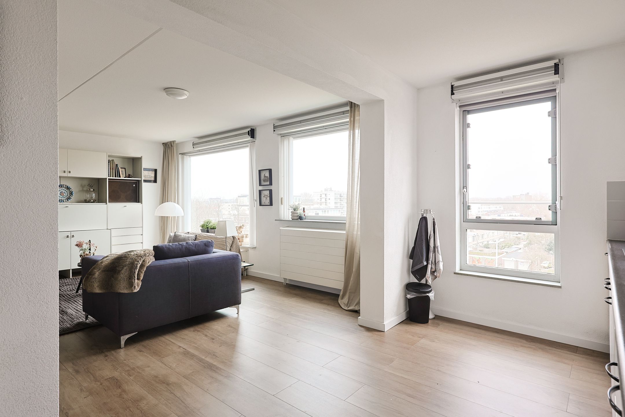 Photo 12 of Van Esveldstraat 185