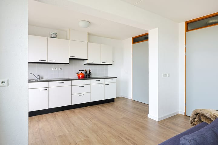 Foto 10 van Van Esveldstraat 185