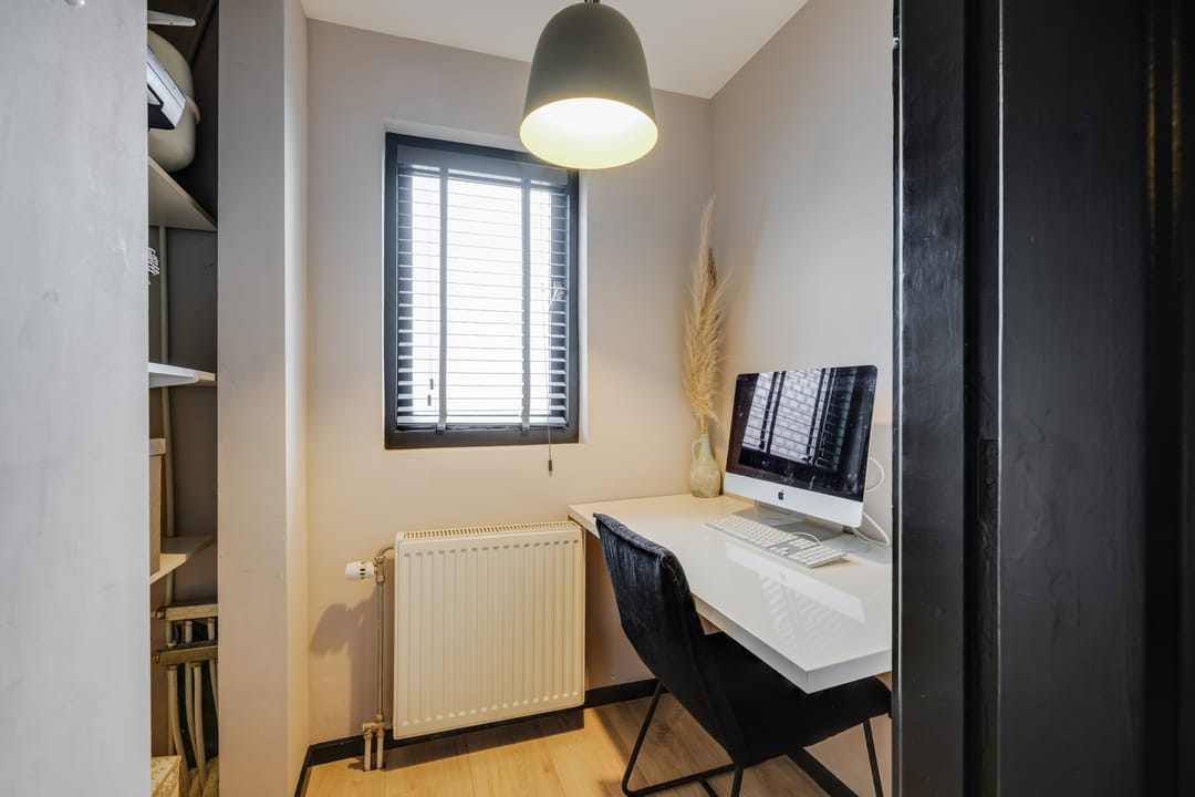 Photo 17 of De Ruyterstraat 33