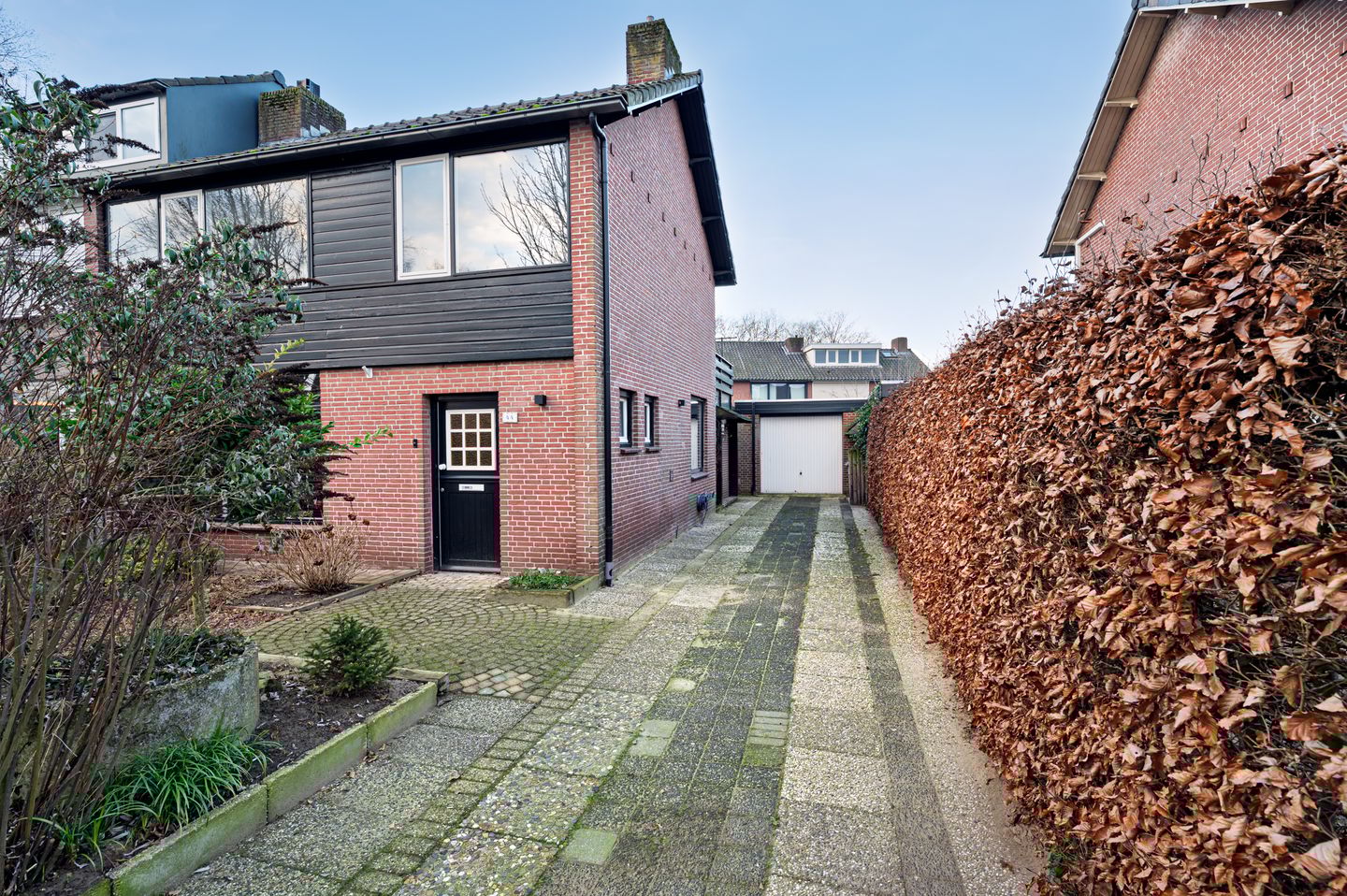 Foto 35 van Azaleastraat 44