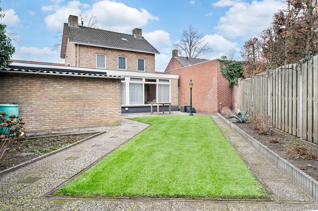 Foto 26 van Bernhardstraat 6