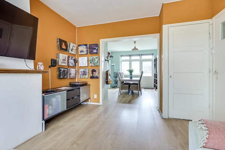 Foto 12 van Burgemeester van Tuyllkade 27-BS