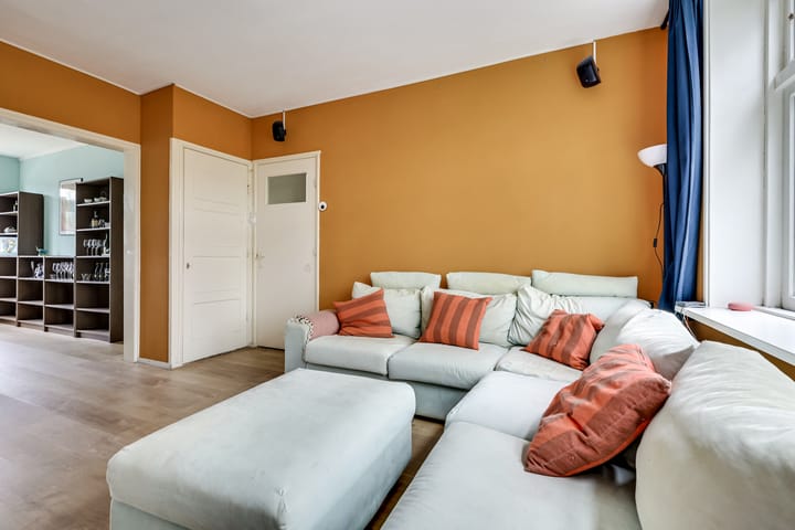 Foto 11 van Burgemeester van Tuyllkade 27-BS