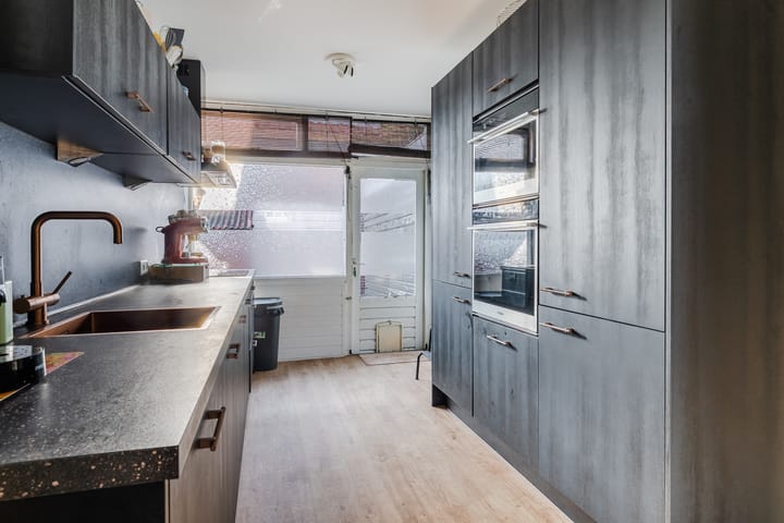 Foto 16 van Houtkade 18