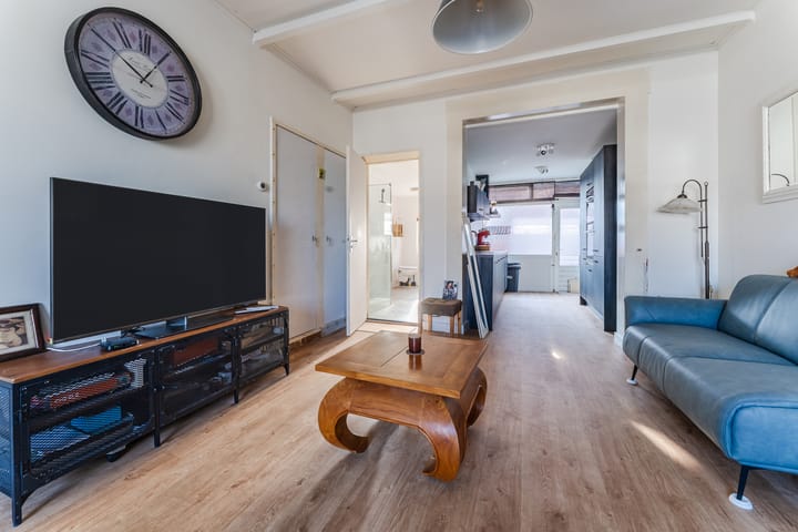 Foto 12 van Houtkade 18