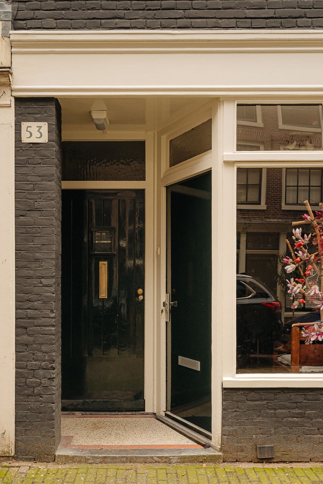 Photo 22 of Goudsbloemstraat 53-1