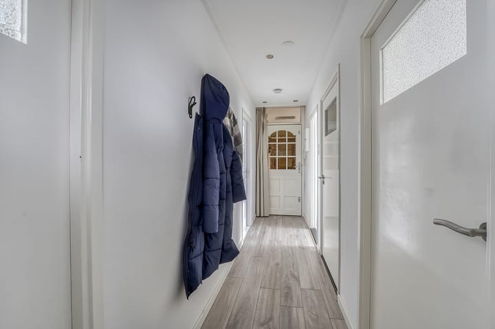 Photo 7 of Tolhuisstraat 19