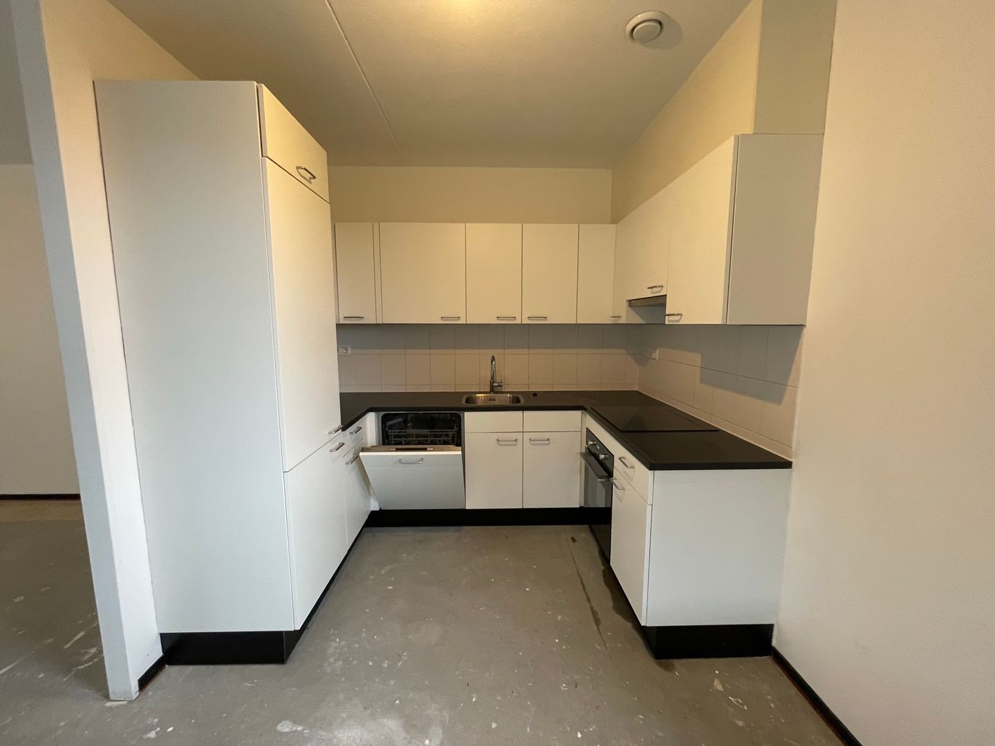 Foto 4 van Eva Besnyöstraat 302