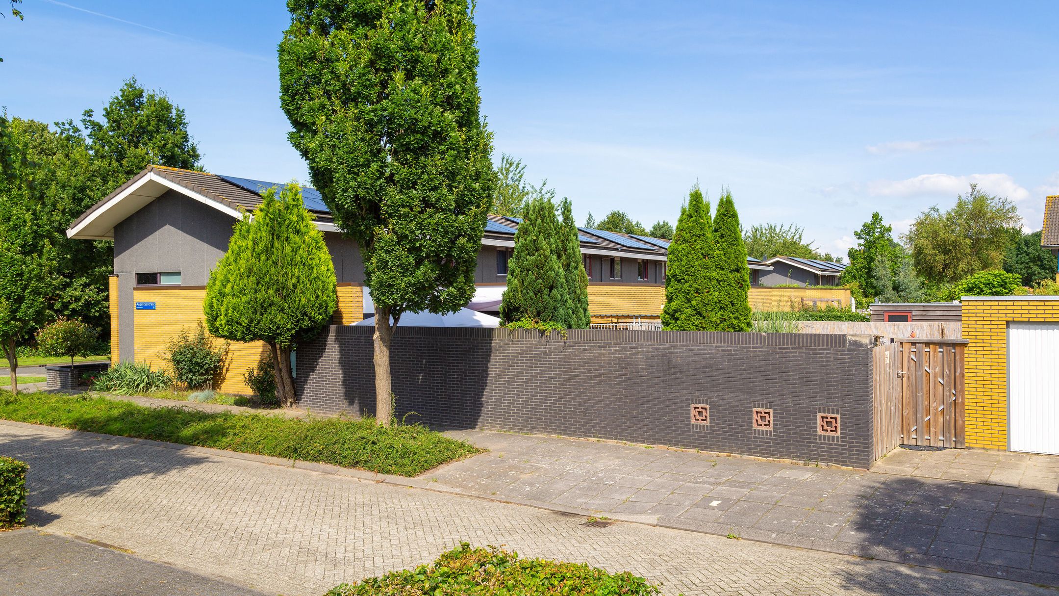 Foto 3 van Eeuwenweg 127