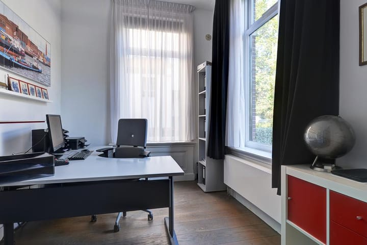Vrijstaande woning te koop: Kanaalstraat 244, Ijmuiden