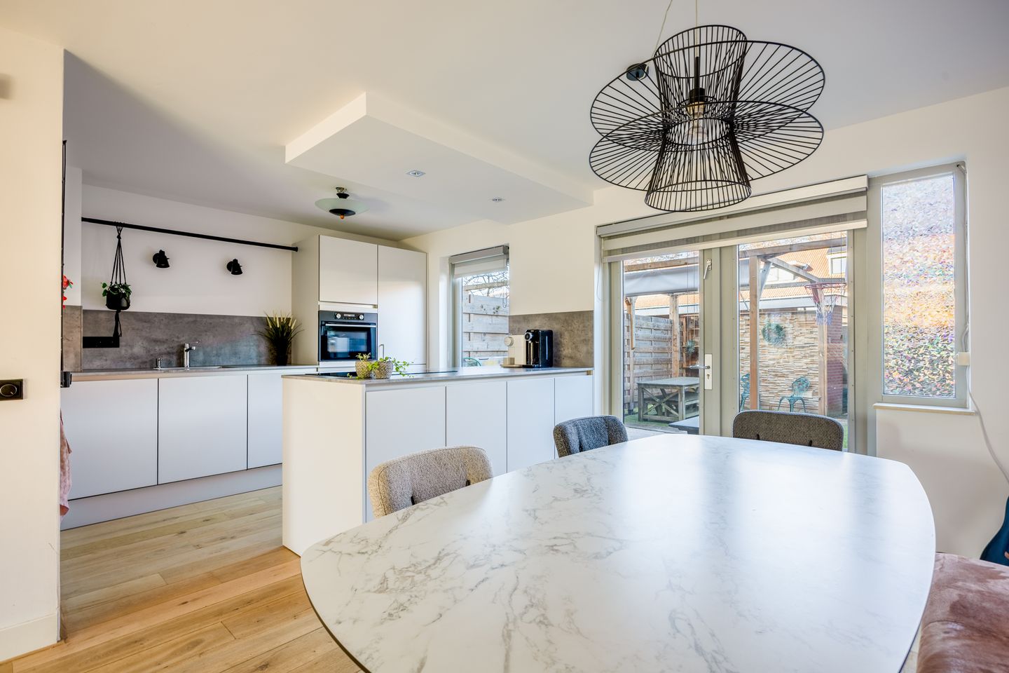 Photo 10 of Colmarstraat 82