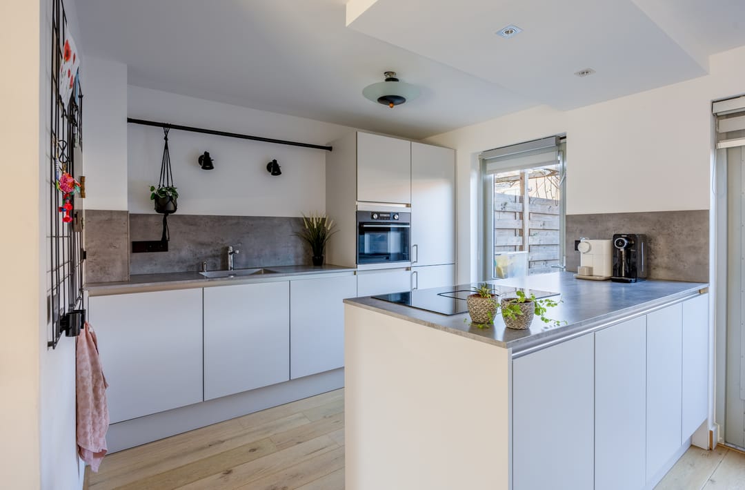 Photo 11 of Colmarstraat 82