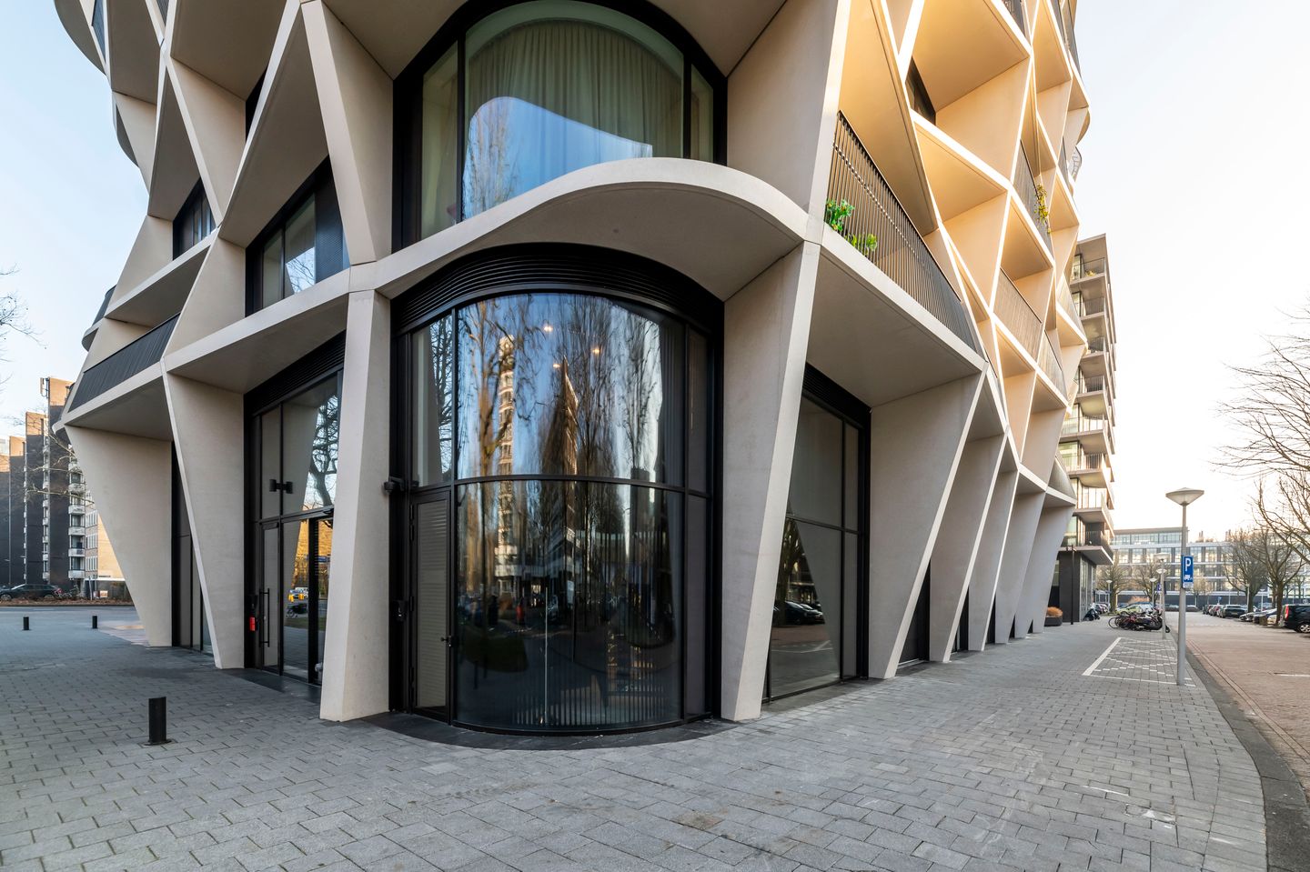 Bekijk foto 1 van Buitenveldertselaan 60