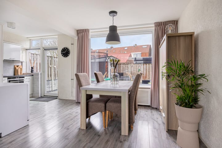 Foto 3 van Ooievaarstraat 6