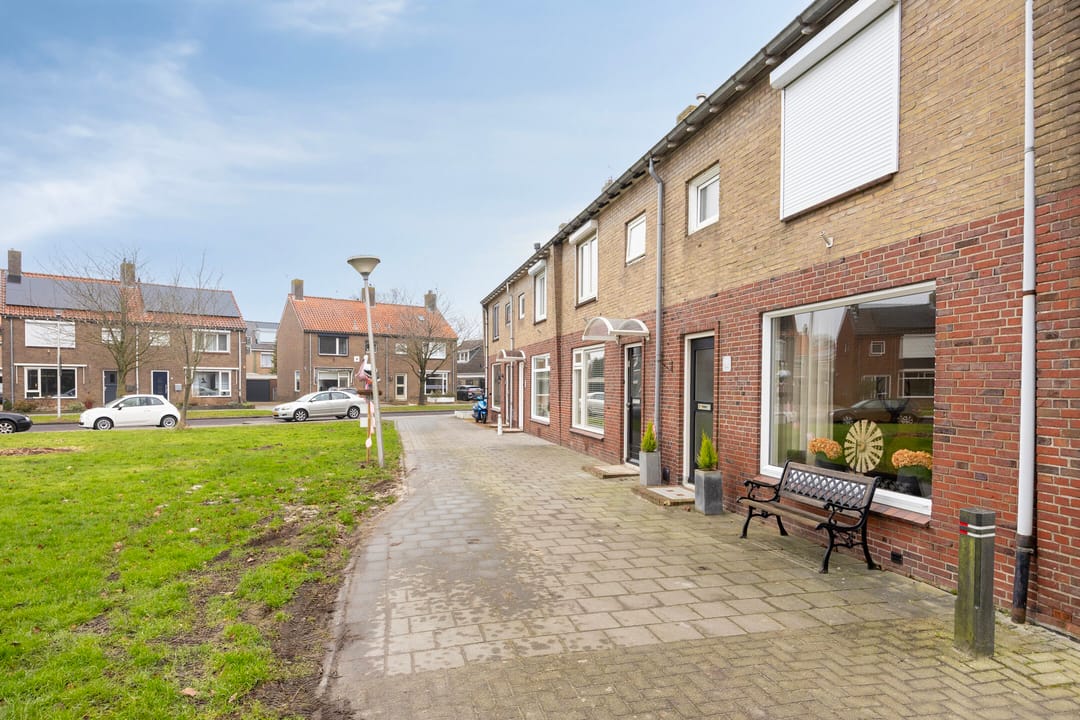 Foto 13 van Ooievaarstraat 6