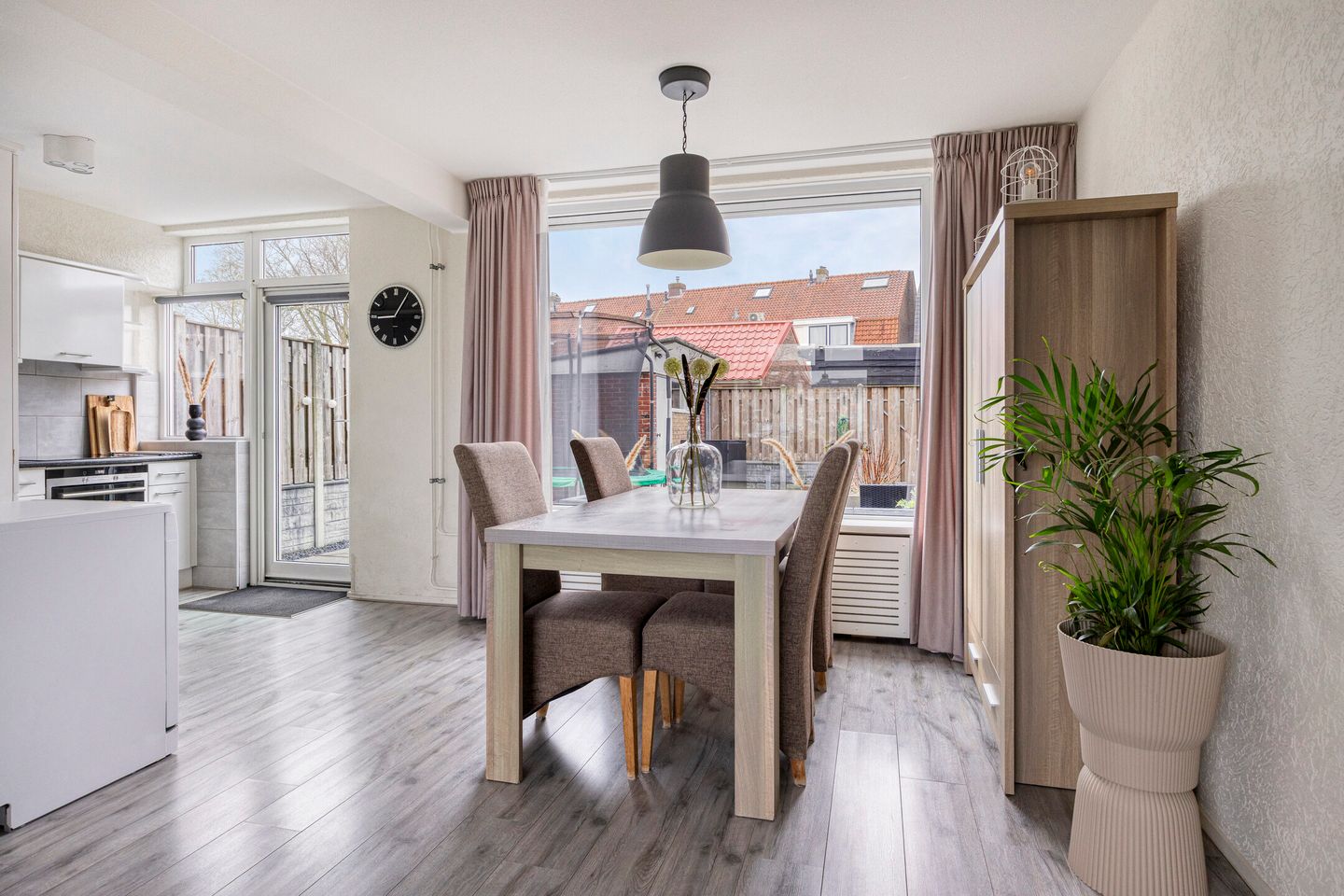 Foto 19 van Ooievaarstraat 6