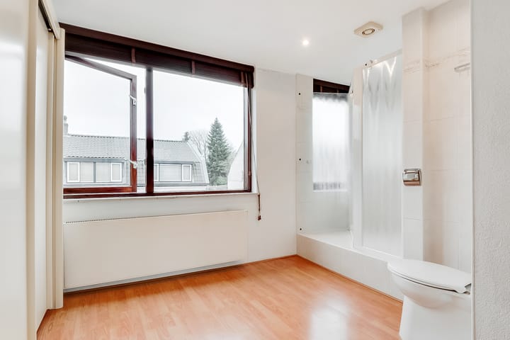 Foto 26 van Van Reenenweg 87