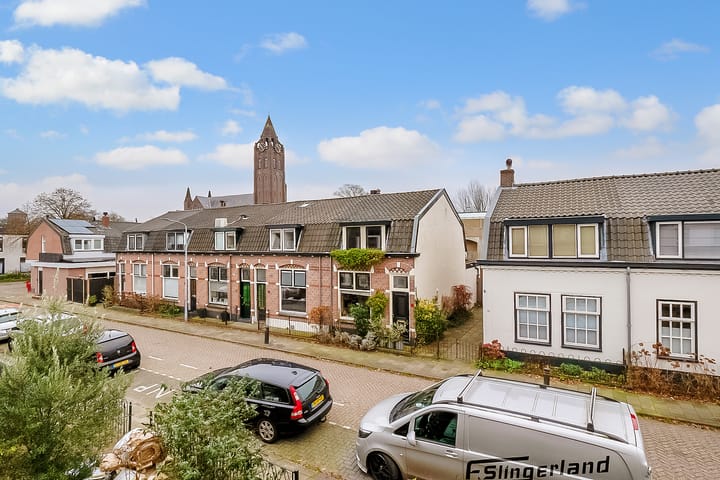 Foto 19 van Van Reenenweg 87