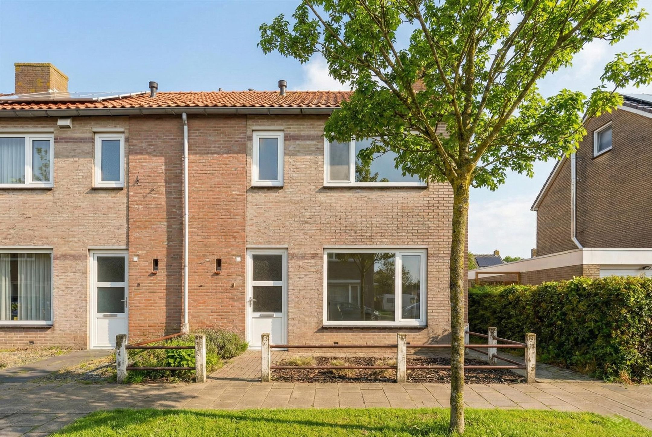 Photo 3 of Deltastraat 19