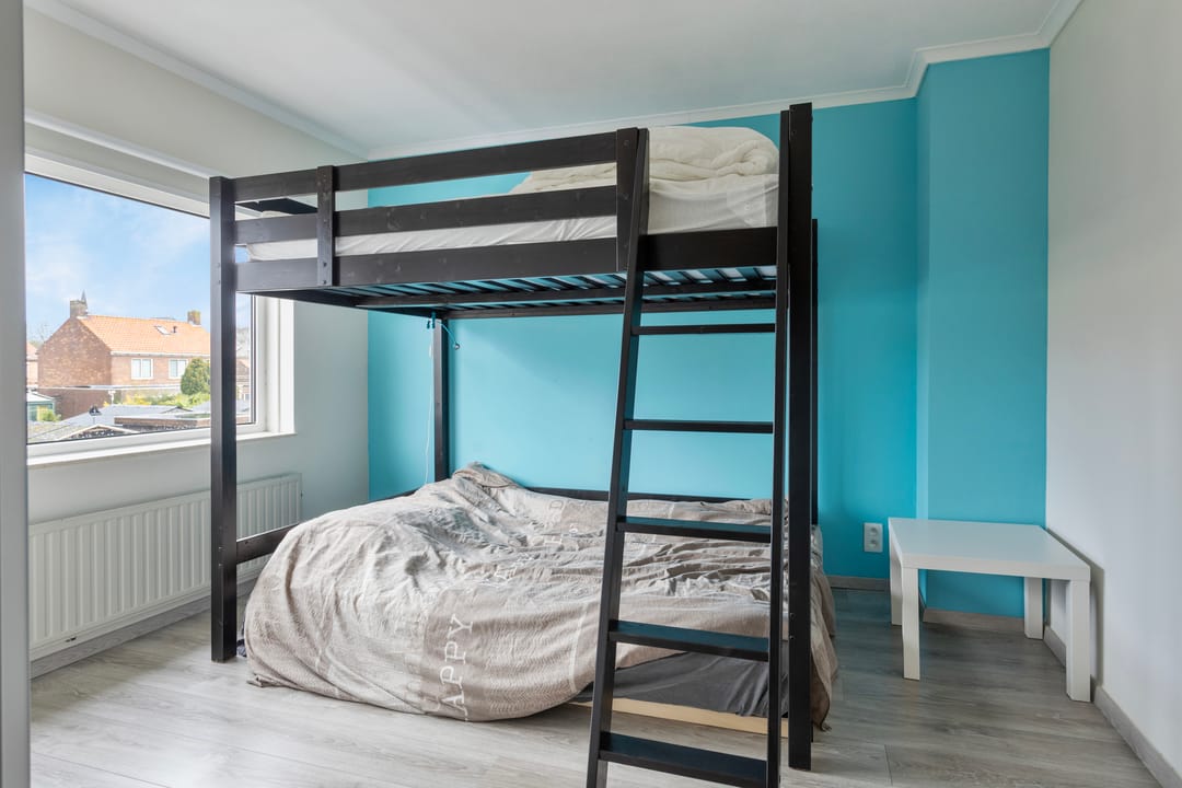 Photo 17 of Deltastraat 19