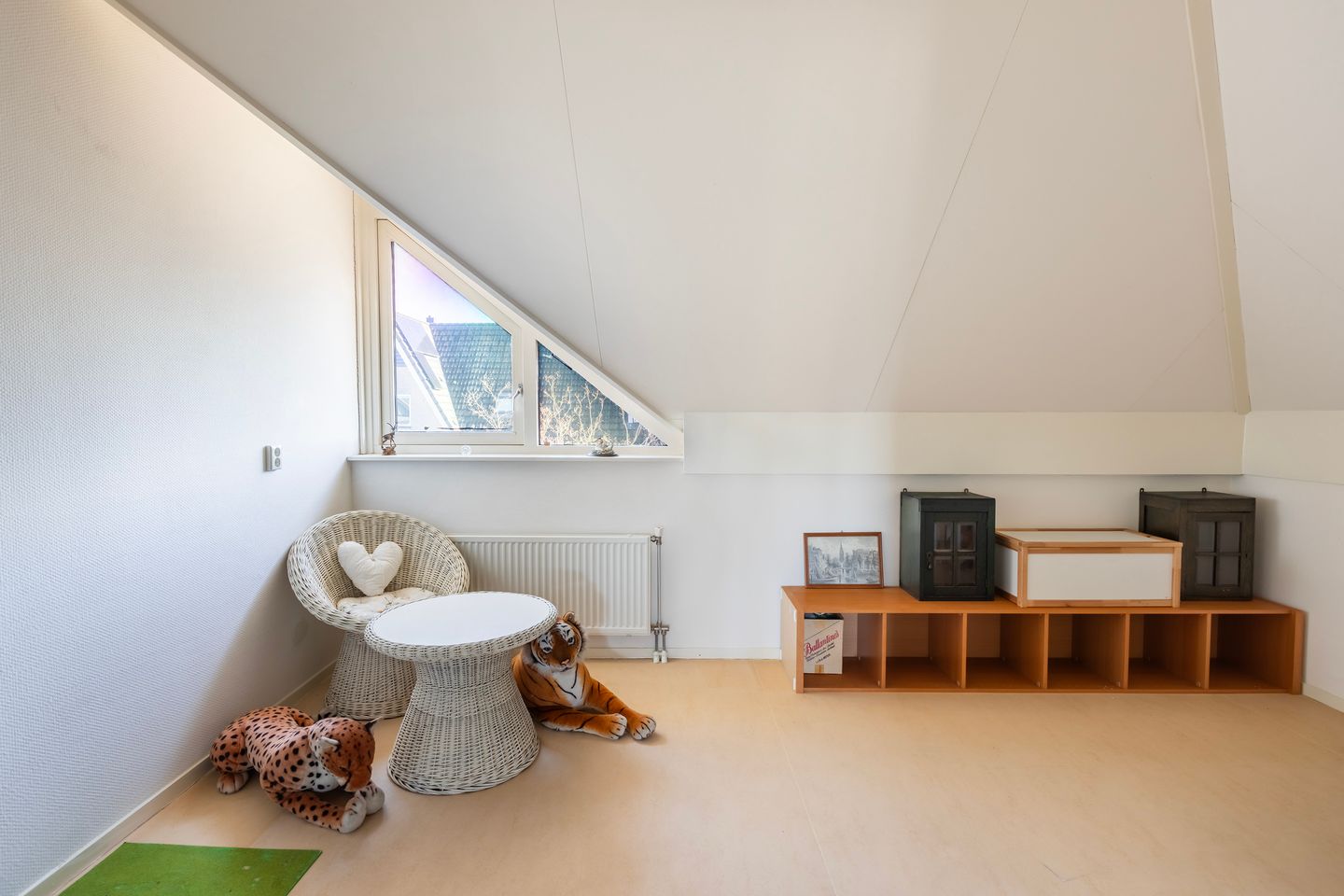 Photo 40 of Bezeel 43