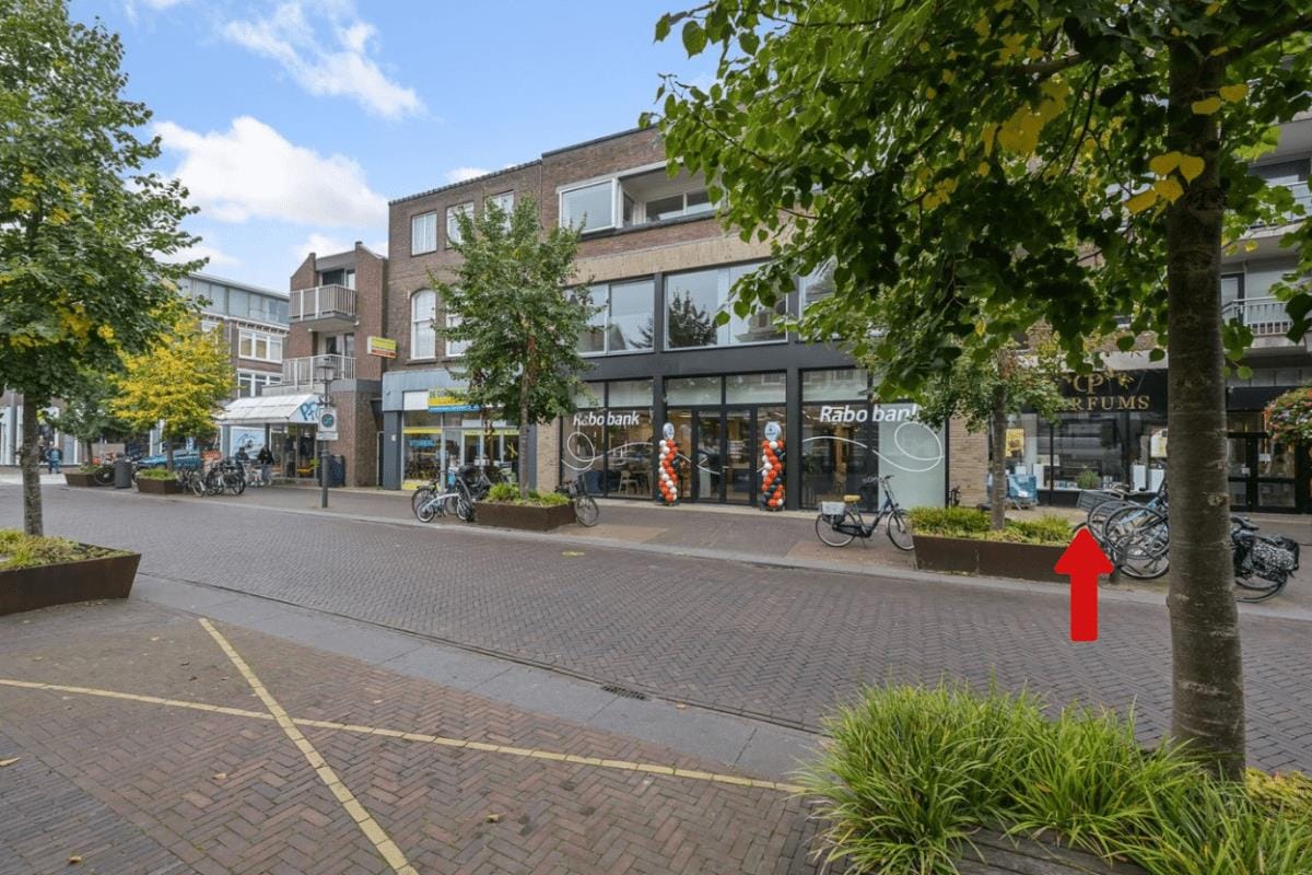 View photo 2 of Westzijde 11